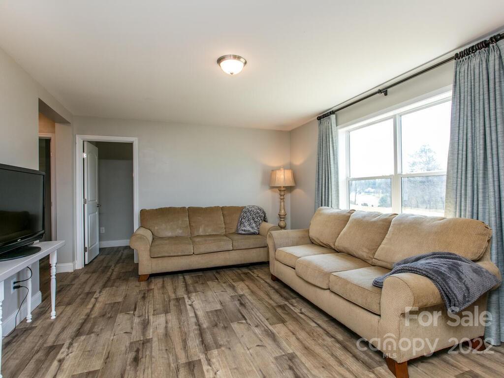 58 Grandview Road Alexander, NC 28701 - Photo 14 of 35 Gallery Image 14
