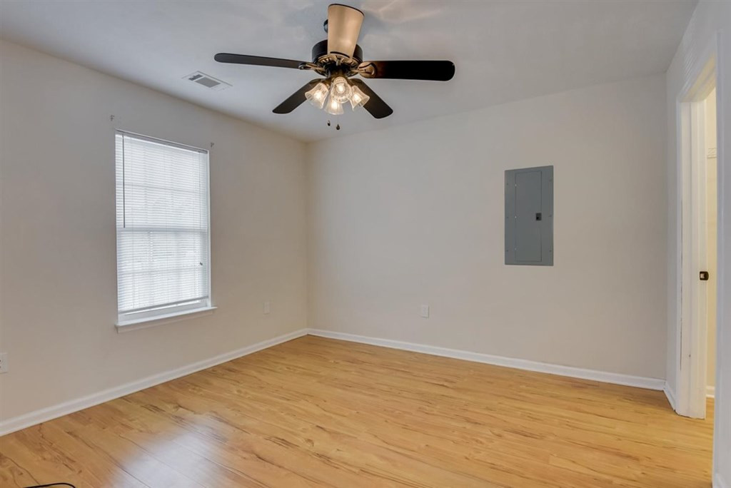 215-217 Hudson Road Aiken, SC 29801 - Photo 10 of 19