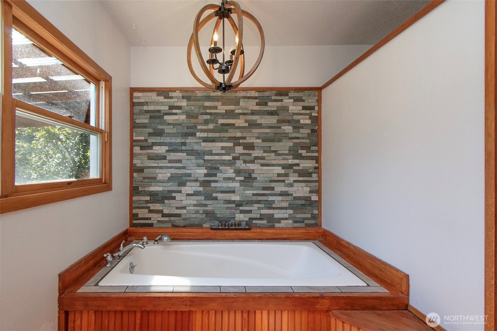 1441 Deer Park Road Port Angeles, WA 98362 - Photo 14 of 40