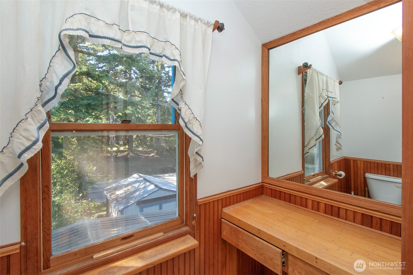 1441 Deer Park Road Port Angeles, WA 98362 - Photo 25 of 40