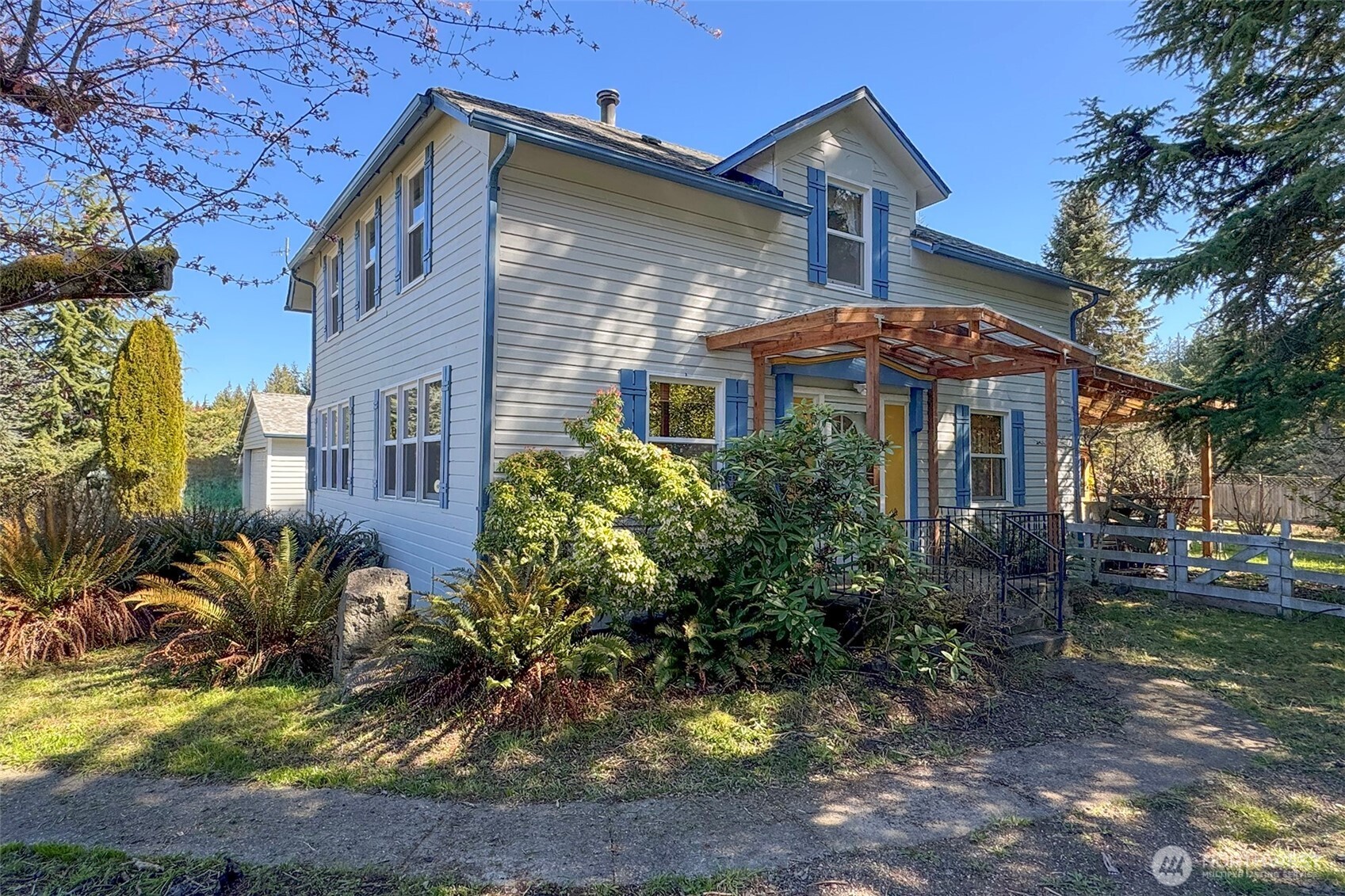 1441 Deer Park Road Port Angeles, WA 98362 - Photo 4 of 40