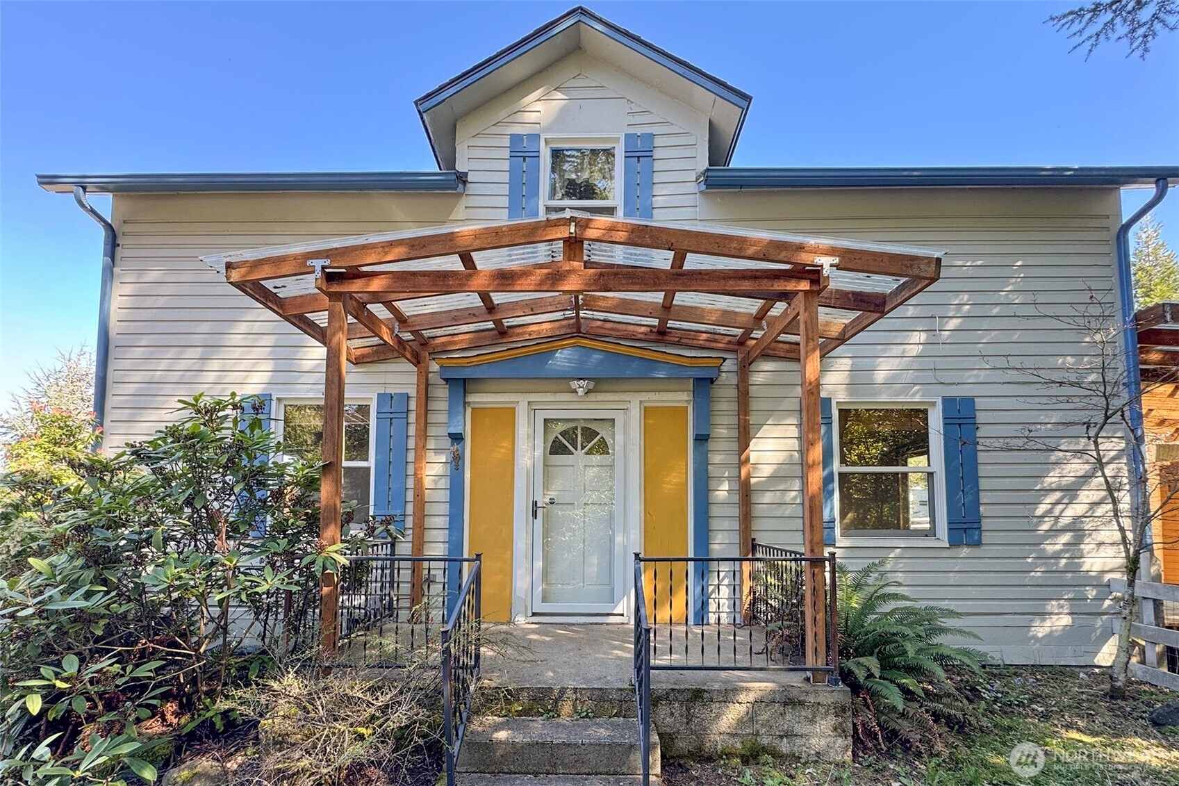 1441 Deer Park Road Port Angeles, WA 98362 - Photo 5 of 40