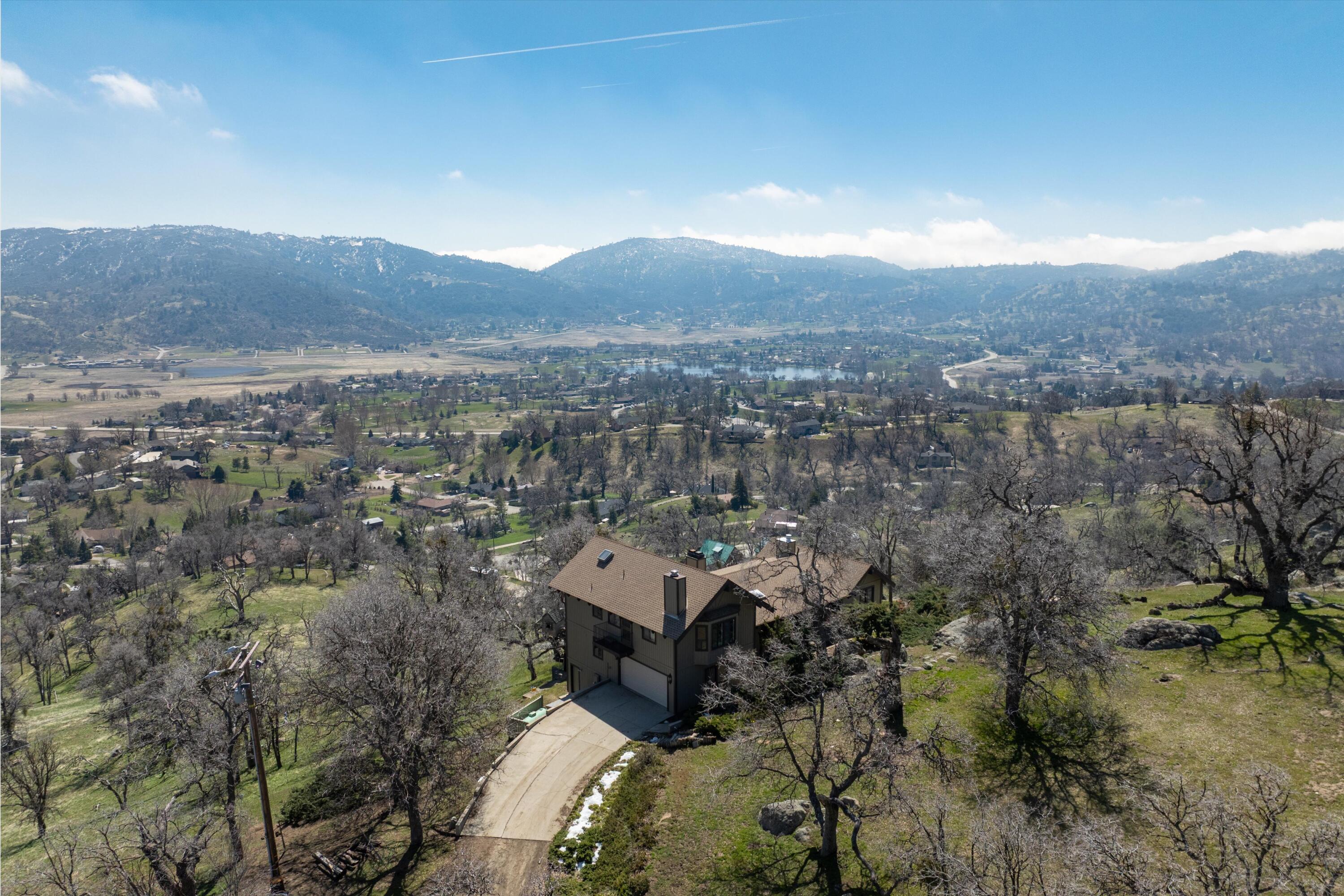 24701 Deertrail Drive Tehachapi, CA 93561 - Photo 21 of 24 an aerial view of residential house and green space
