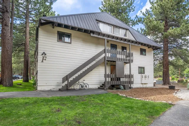 $509,000 | 2289 Sierra Nevada Road, Unit F11, Mammoth Lakes, CA 93546