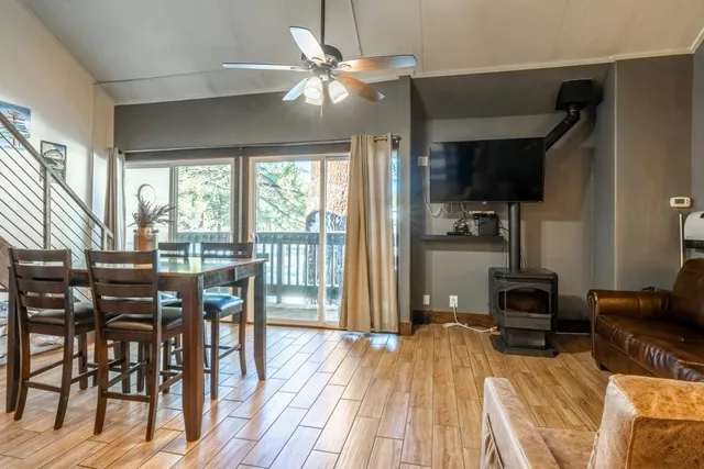 $509,000 | 2289 Sierra Nevada Road, Unit F11, Mammoth Lakes, CA 93546