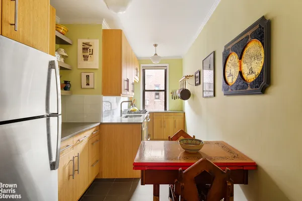 $895,000 | 40 Prospect Park West, Unit 6E | Park Slope