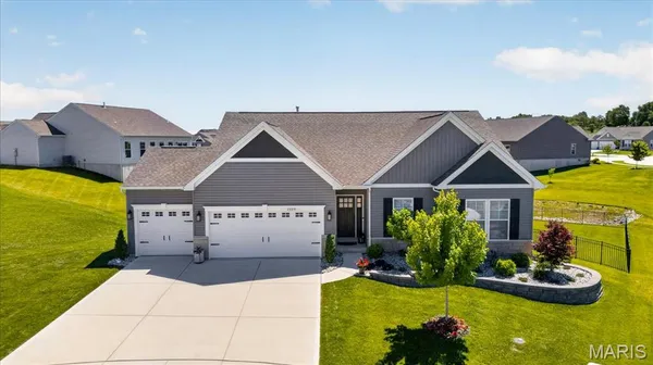 $500,000 | 28841 Brayton Circle, Foristell, MO 63348