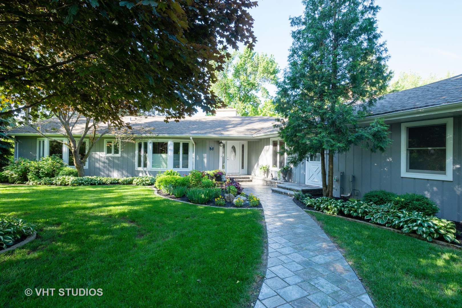321 Old Sutton Road Barrington Hills, IL 60010 - Photo 3 of 50