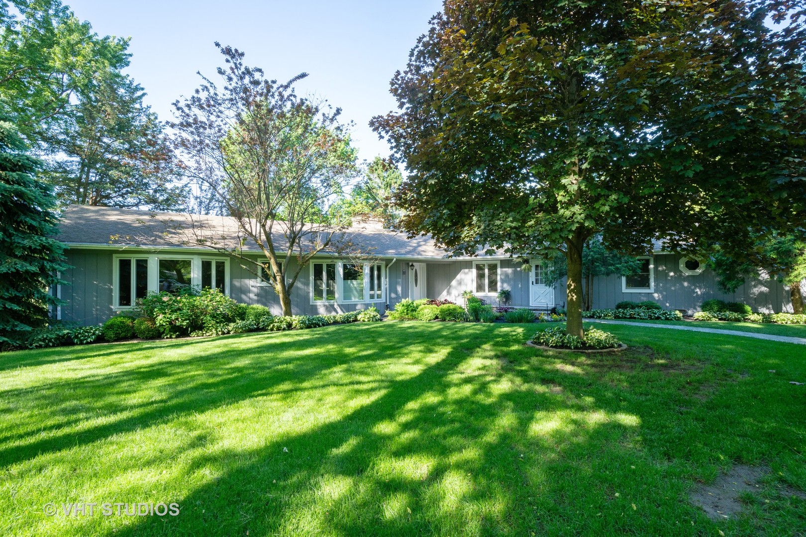 321 Old Sutton Road Barrington Hills, IL 60010 - Photo 4 of 50