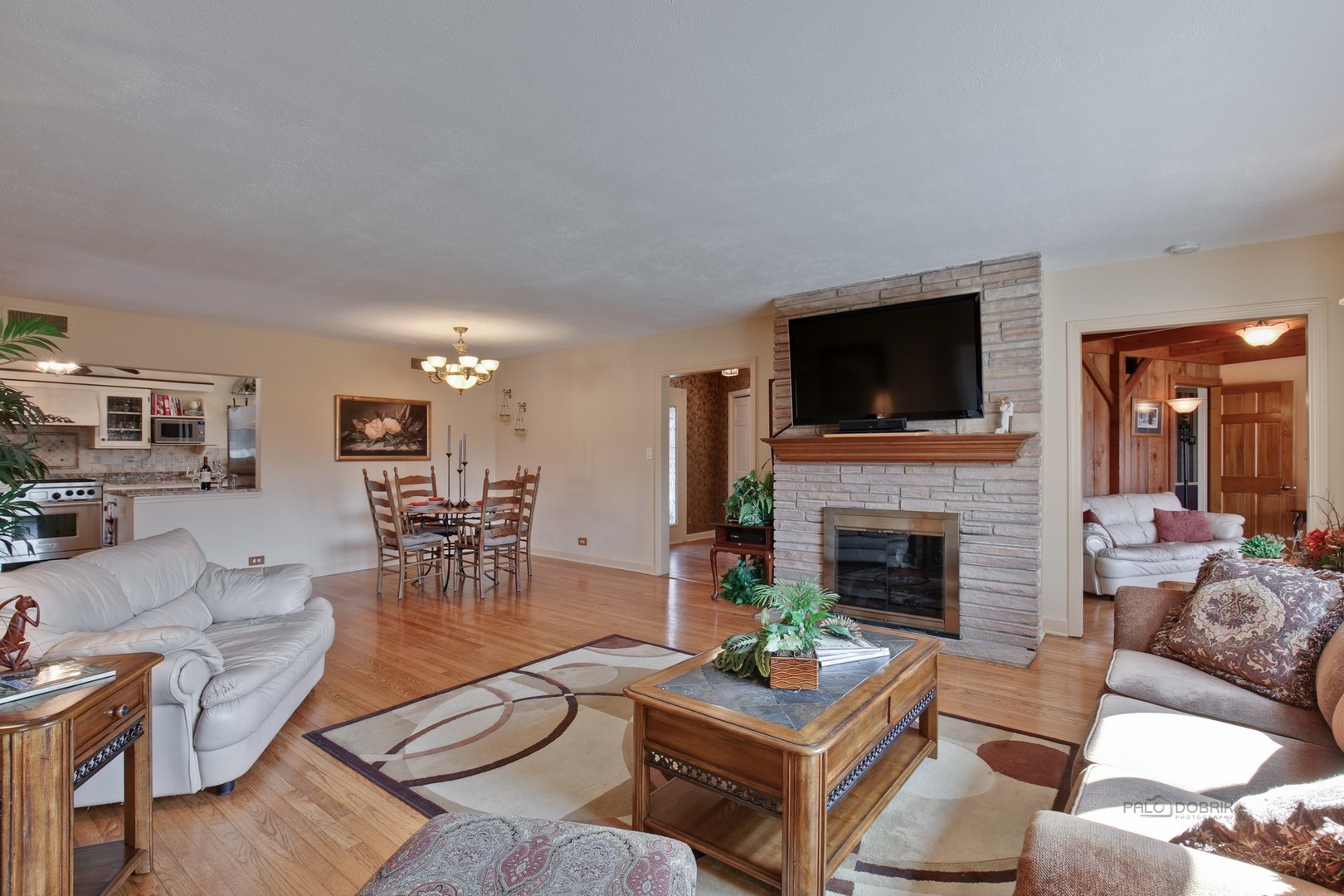 321 Old Sutton Road Barrington Hills, IL 60010 - Photo 5 of 50