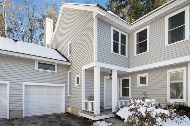 $490,000 | 5 Blueberry Court, Unit 5, Rockland, MA 02370