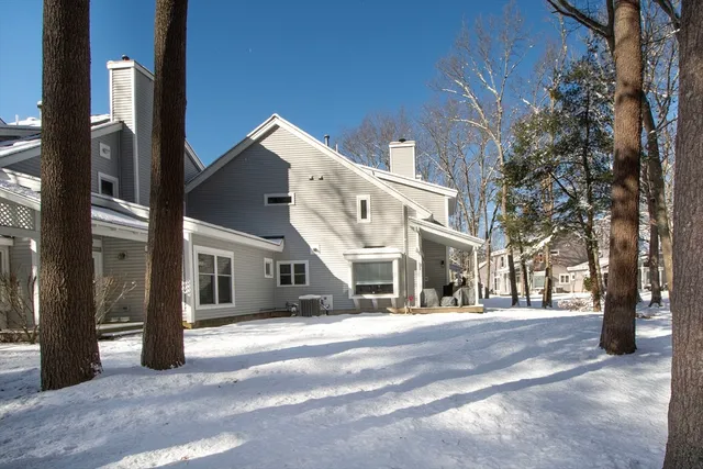 $490,000 | 5 Blueberry Court, Unit 5, Rockland, MA 02370