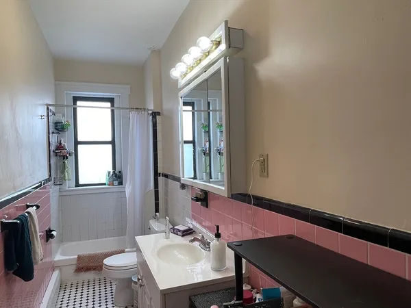 $4,665 | 313 Cambridge Street, Unit 2, Cambridge, MA 02141