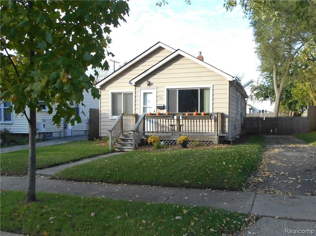 363 Roth Boulevard Clawson, MI 48017 - Photo 14 of 16 363 Roth Blvd_14.JPG