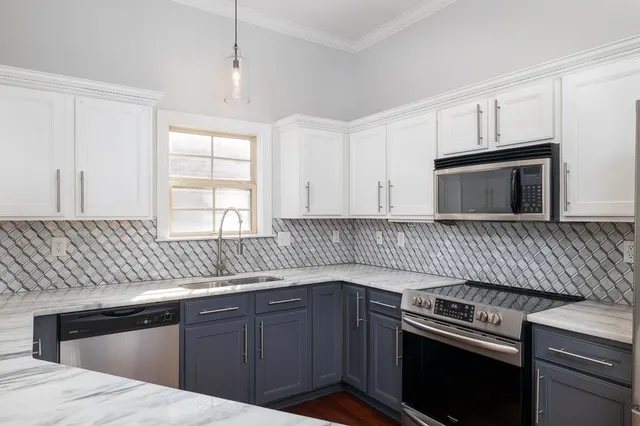 $349,990 | 89 West Carolina Avenue, Memphis, TN 38103