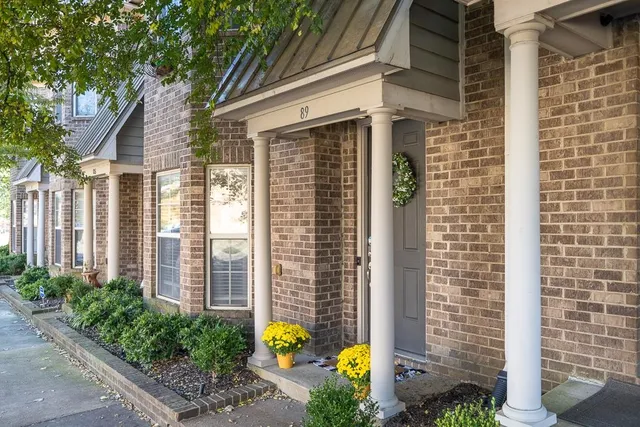 $349,999 | 89 West Carolina Avenue, Memphis, TN 38103