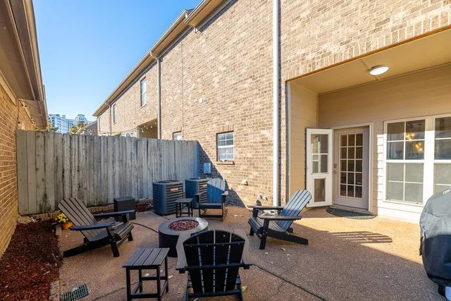 $349,000 | 89 West Carolina Avenue, Memphis, TN 38103