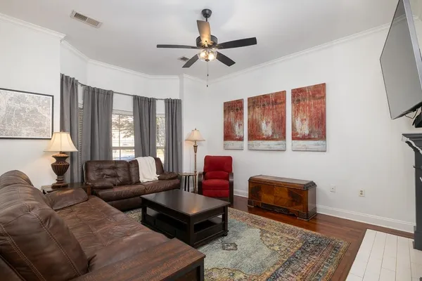 $339,000 | 89 West Carolina Avenue, Memphis, TN 38103