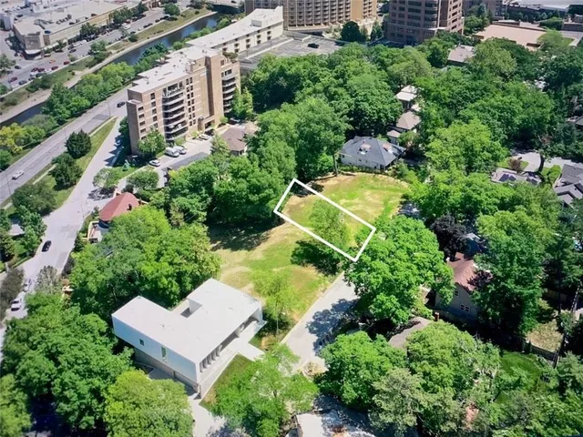 $695,000 | 606 West 49th Terrace, Kansas City, MO 64112