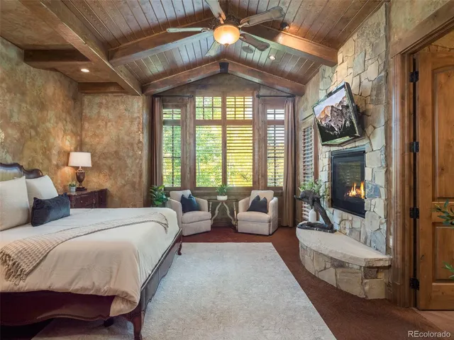 $8,390,000 | 330 High Park Court, Silverthorne, CO 80498