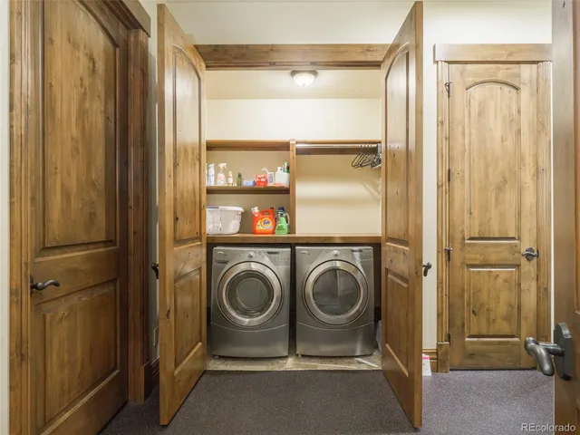 $8,390,000 | 330 High Park Court, Silverthorne, CO 80498