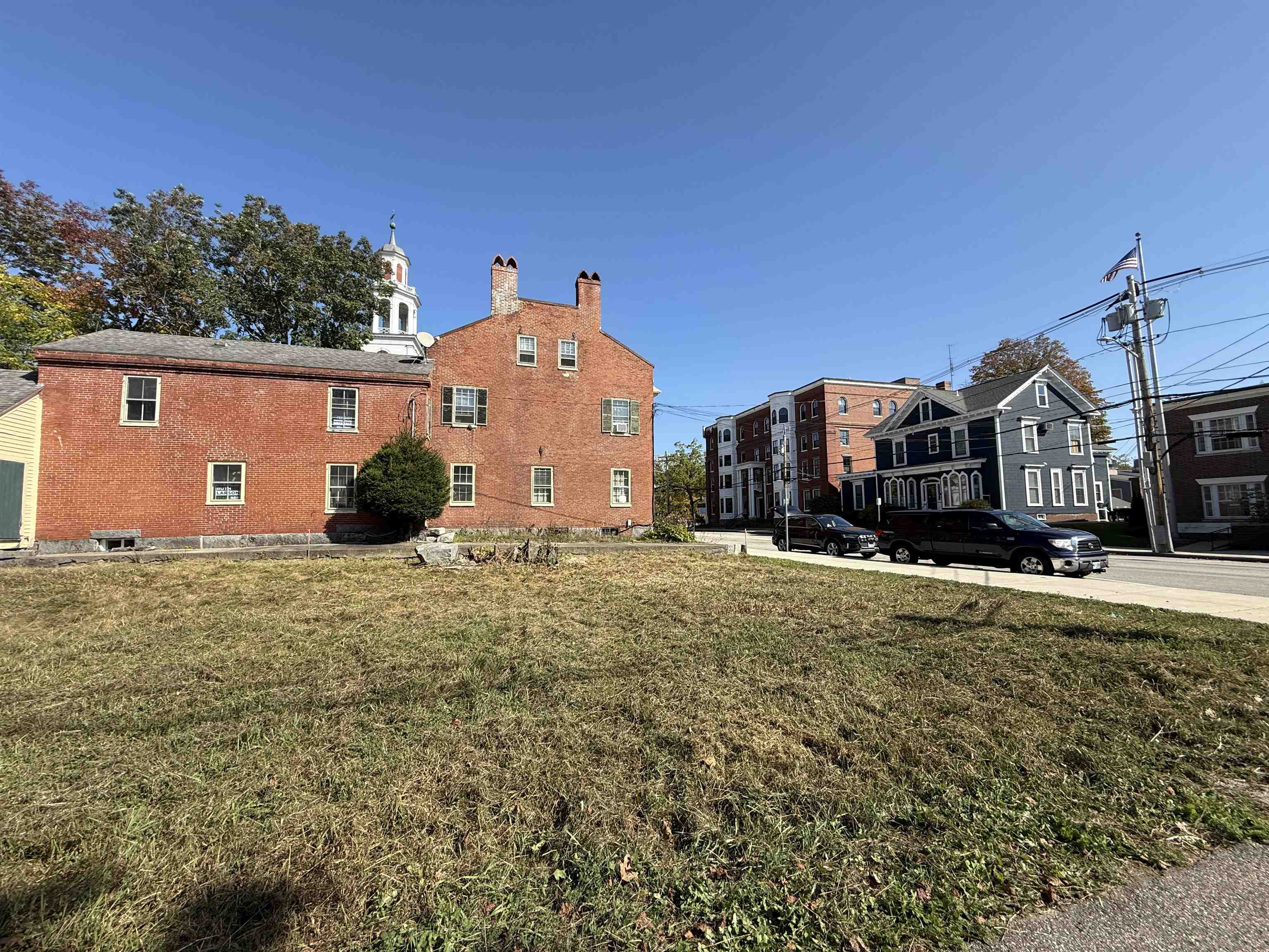 29 Front Street Exeter, NH 03833 - Photo 1 of 5