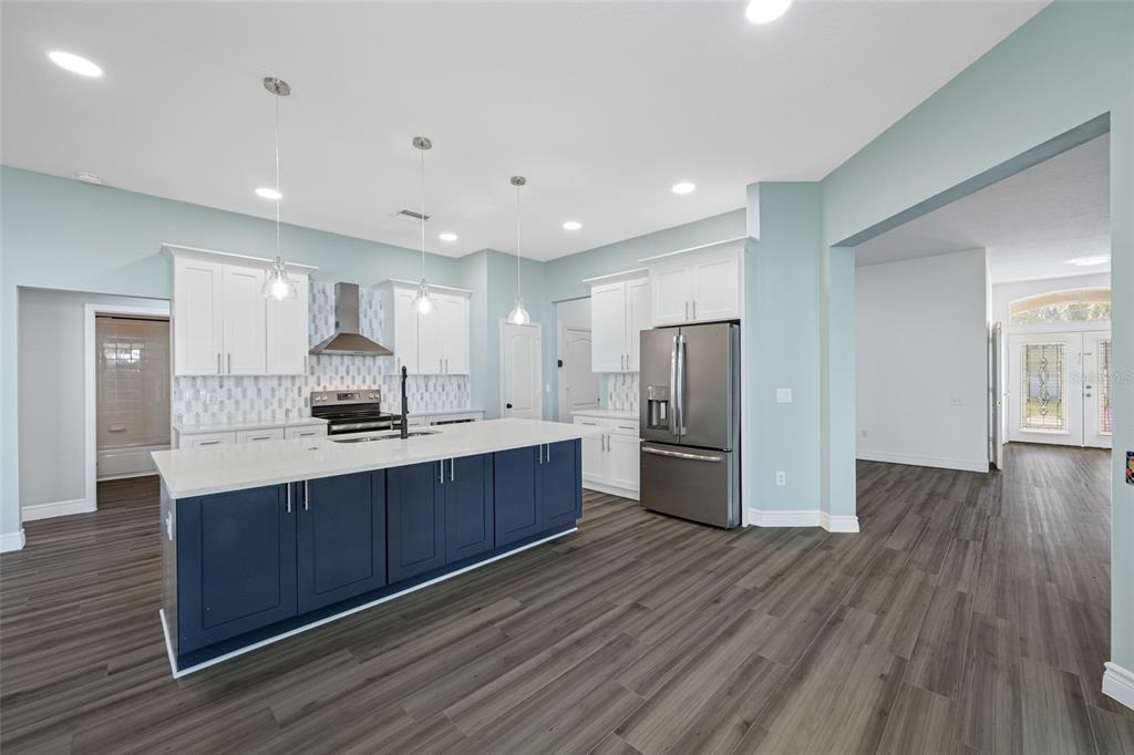 5516 Riva Drive Wesley Chapel, FL 33544 - Photo 13 of 35