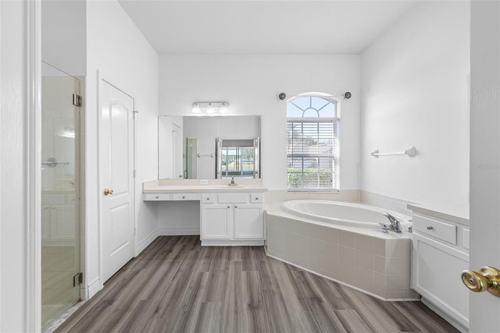 5516 Riva Drive Wesley Chapel, FL 33544 - Photo 17 of 35