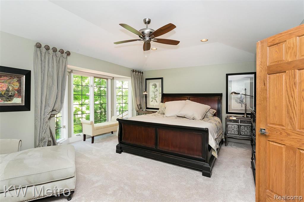 1611 Wakefield Court Rochester Hills, MI 48306 - Photo 33 of 59