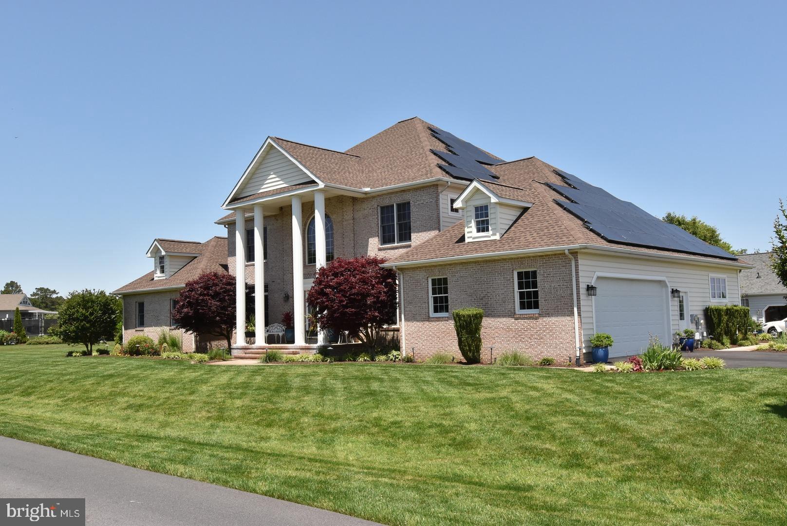 1 Glade Cir East  