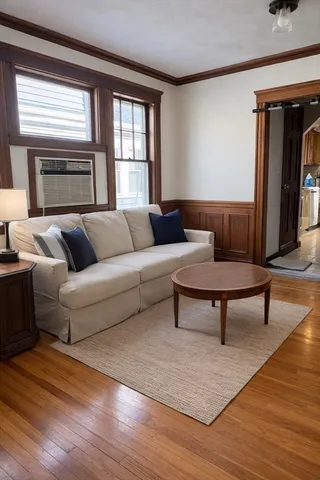 $4,500 | 8 Seagrave Road, Unit 2, Cambridge, MA 02140