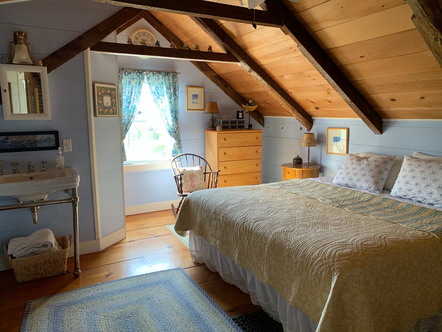 40 Pine Street Nantucket, MA 02554 - Photo 16 of 34