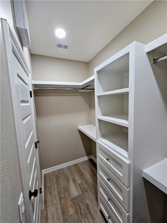 507 West Ragland Avenue Kingsville, TX 78363 - Photo 12 of 17 a view of an empty walk in closet
