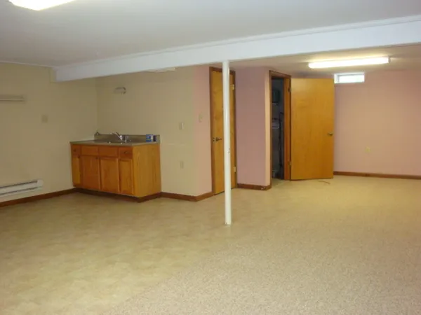 $224,900 | 522 North 3rd Street, Cissna Park, IL 60924