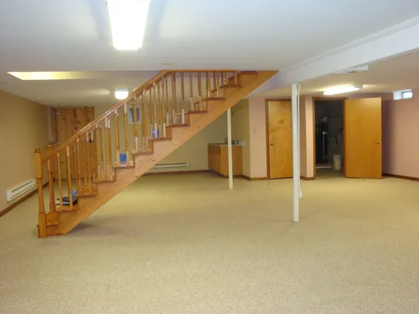 $224,900 | 522 North 3rd Street, Cissna Park, IL 60924