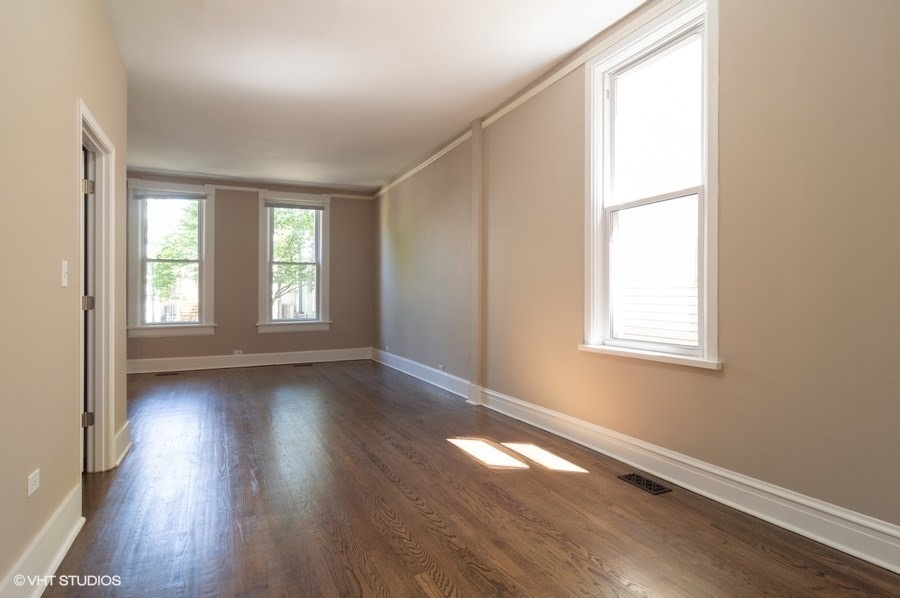 1839 West Henderson Street Chicago, IL 60657 - Photo 15 of 54
