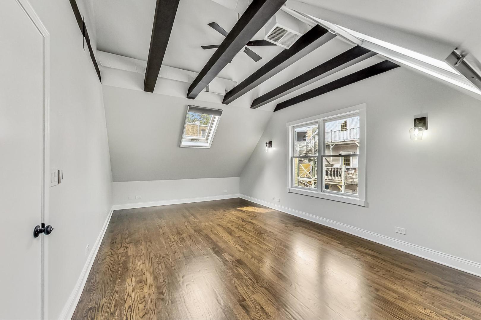 1839 West Henderson Street Chicago, IL 60657 - Photo 43 of 54