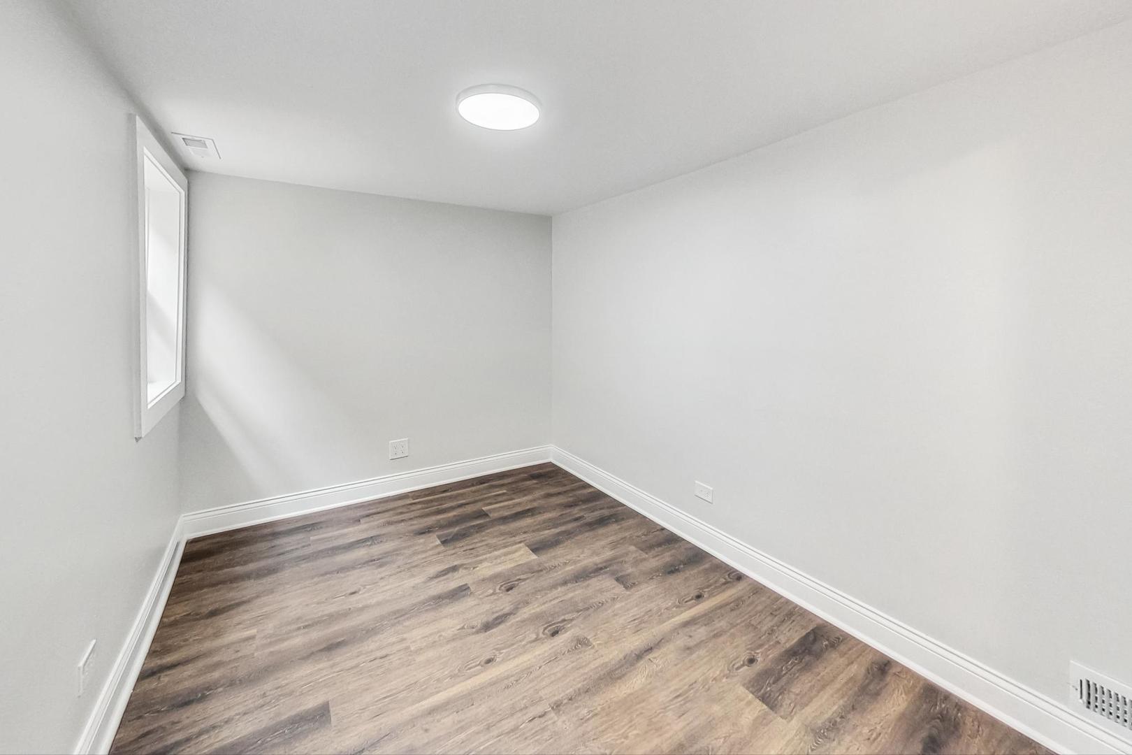 1839 West Henderson Street Chicago, IL 60657 - Photo 47 of 54
