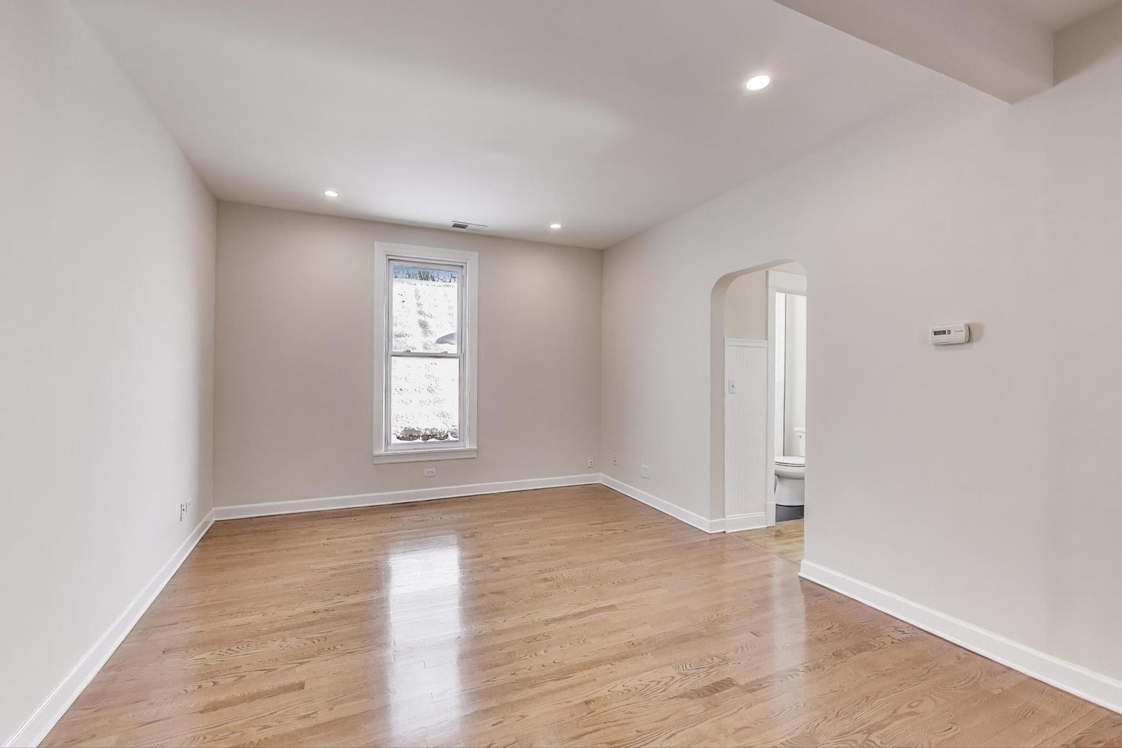 1839 West Henderson Street Chicago, IL 60657 - Photo 6 of 54