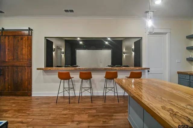 $2,250,000 | 22240 Mallard Cv Court, Bullard, TX 75757