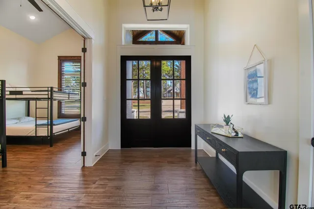 $2,250,000 | 22240 Mallard Cv Court, Bullard, TX 75757