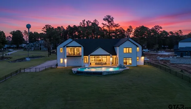 $2,250,000 | 22240 Mallard Cv Court, Bullard, TX 75757