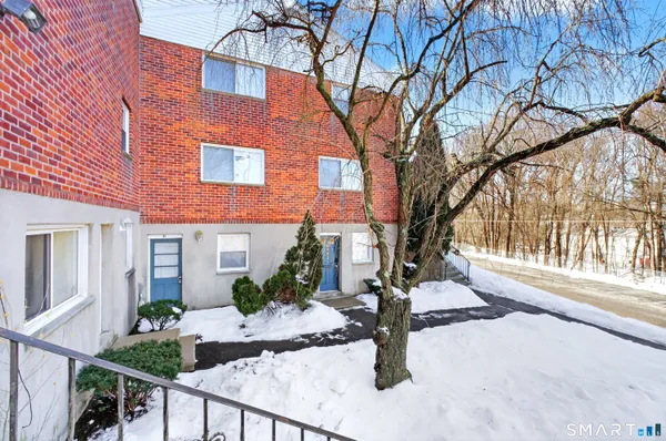 $179,000 | 51-71 Park Avenue, Unit 632, Danbury, CT 06810