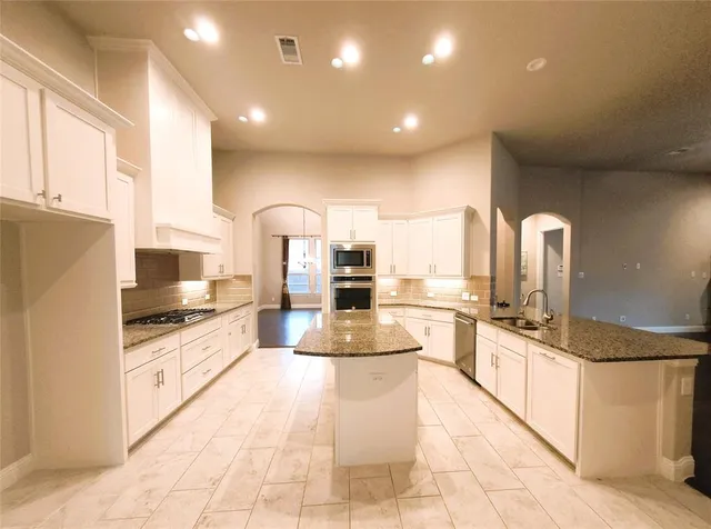 $3,200 | 1616 Silla Drive, Little Elm, TX 75068