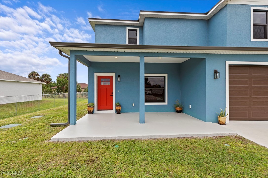 4215 15th Street Southwest Lehigh Acres, FL 33976 - Photo 4 of 50