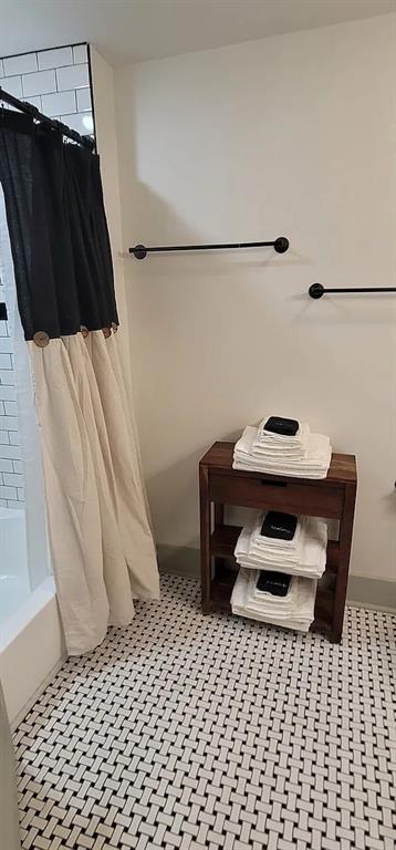 910 Baird Street Cleburne, TX 76033 - Photo 16 of 30