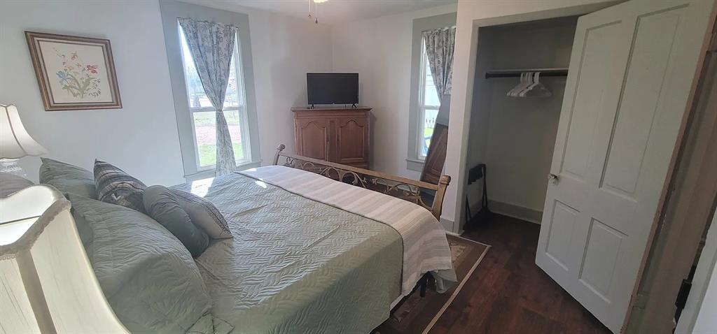 910 Baird Street Cleburne, TX 76033 - Photo 17 of 30