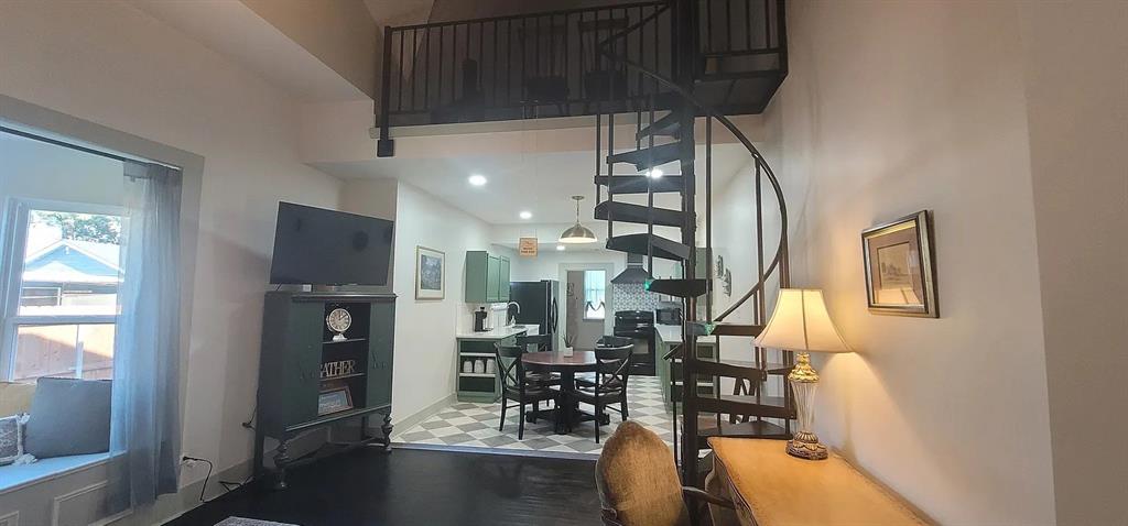 910 Baird Street Cleburne, TX 76033 - Photo 27 of 30