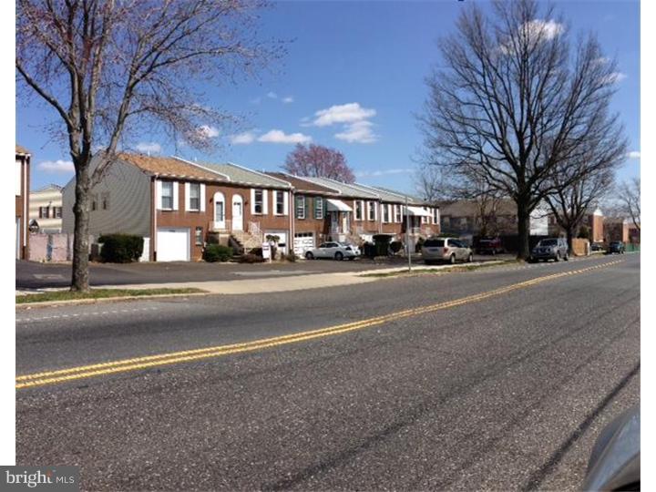 3369 Red Lion Road Philadelphia, PA 19114 - Photo 3 of 17 Gallery Image 3