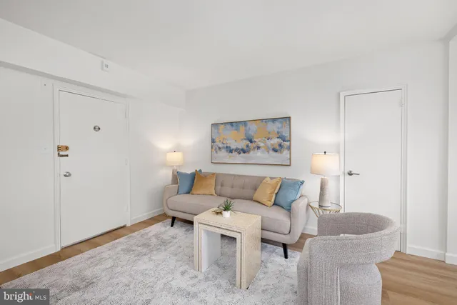 $319,900 | 2500 Q Street Northwest, Unit 410, Washington, DC 20007